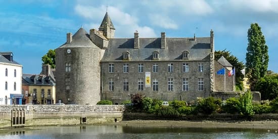 Chateau de Pont-l'Abbé dans le Finistère sud