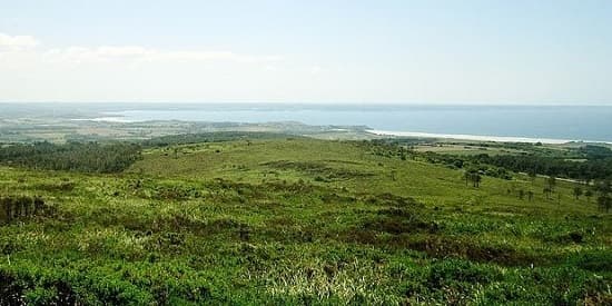 La Baie de Douarnenez vue du sommet du Petit Ménez-Hom ("Hielc'h") dans le Finistère sud